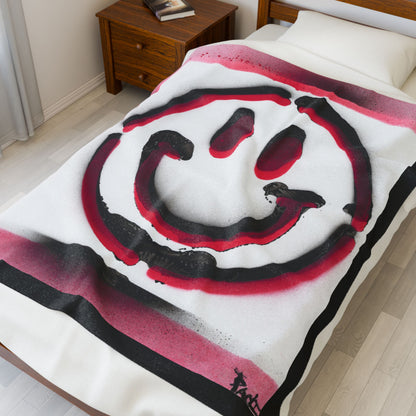 Smileee - Cozy Velveteen Plush Blanket with Cheerful Smile Design | Modern Home Decor, Soft Throw, Gift for Friends, Vibrant Cozy Decor